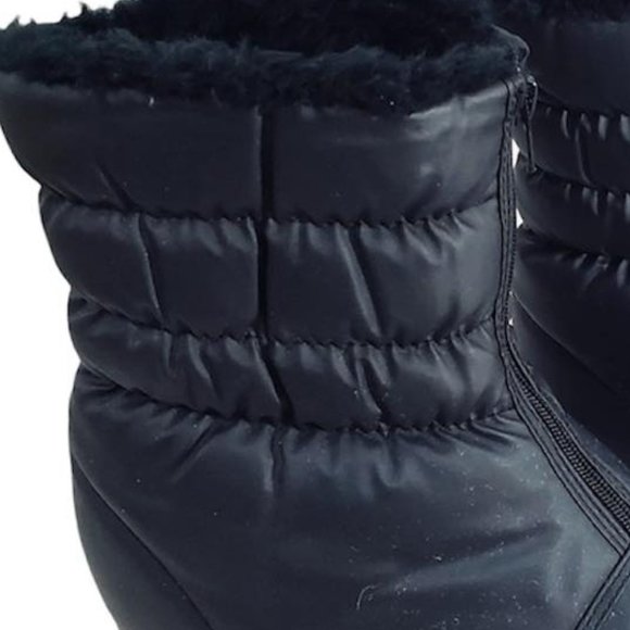 Comb Last Woman's Sz 11M Snow boots black almond toe fur lined rubber soles - Picture 11 of 12